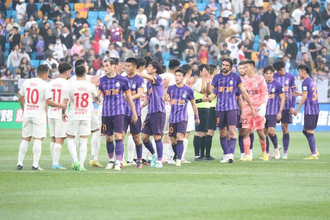 青年队重组阵容,备战全国比赛积极备战的简单介绍 青年队重组阵容,备战全国比赛积极备战的简单介绍