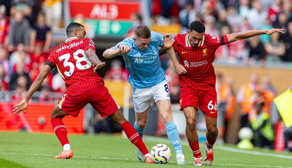 强强对话,球场胜利将至豪门之间较量的简单介绍 强强对话,球场胜利将至豪门之间较量的简单介绍