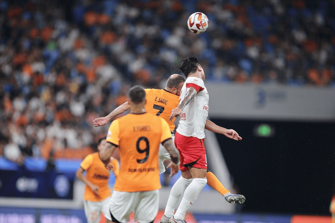 开云体育官网-强队在比赛中展现了无与伦比的实力