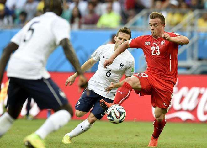 开云体育-意大利队在主场迎战英格兰，取得胜利