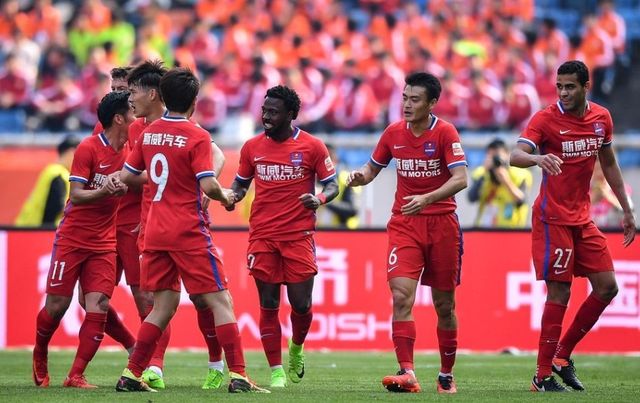 关于重庆斯威赢得国际足球锦标赛，引发热潮的信息