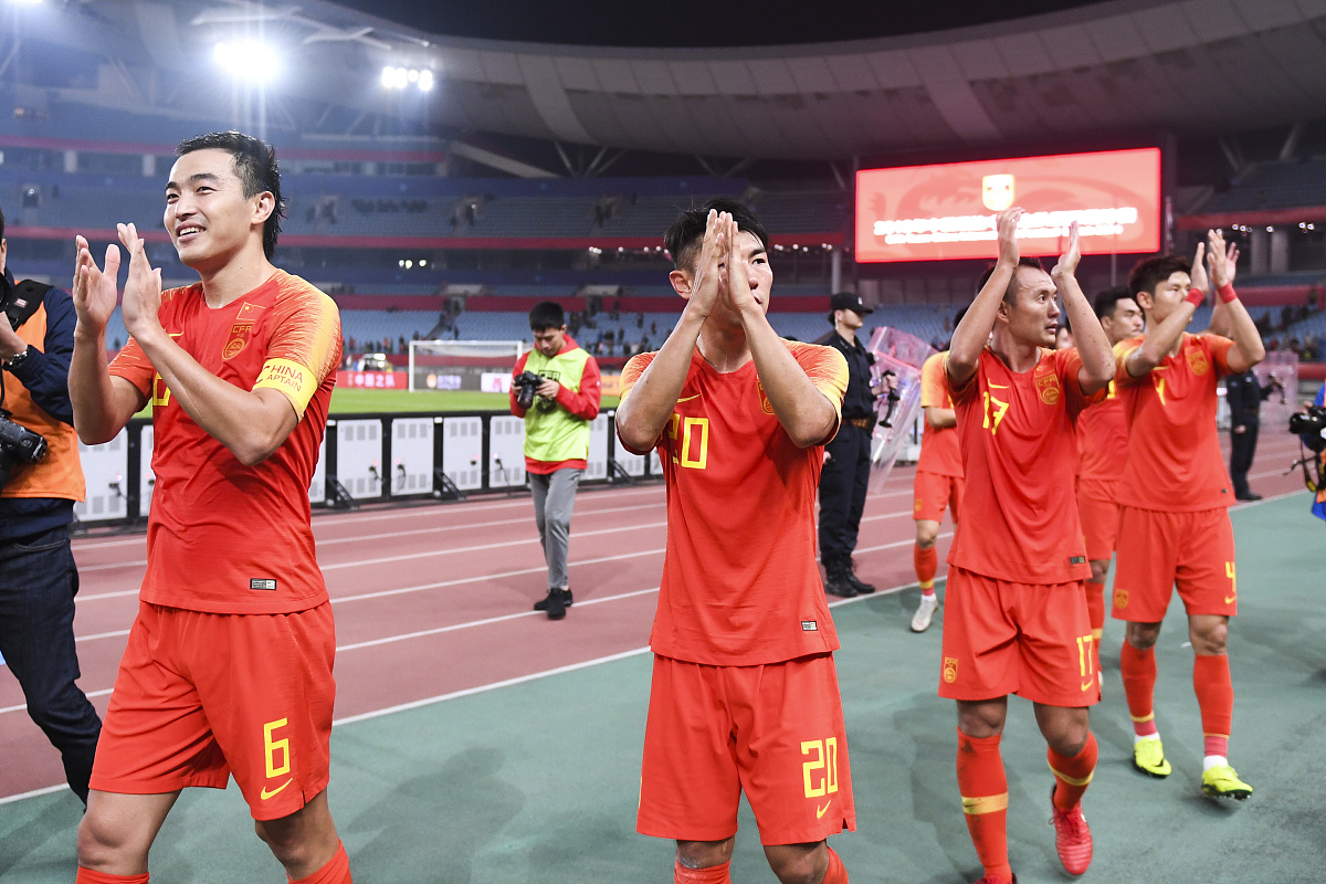 开云体育登录-关于亚洲队球员奋发拼搏，挑战赛场连连获胜的信息