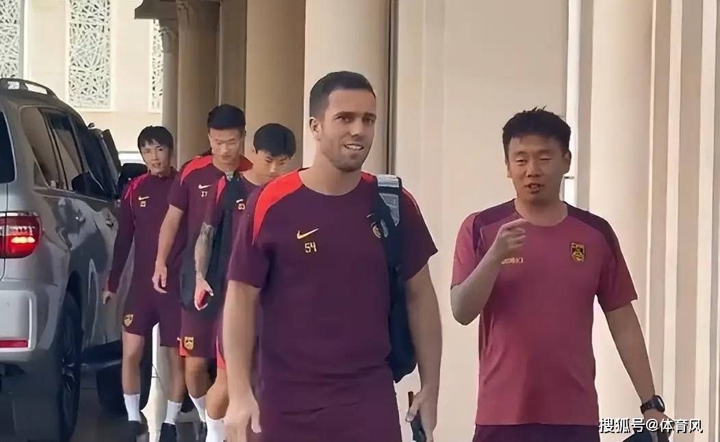 开云体育平台APP-精彩瞬间回顾，球星绽放光芒助球队取胜的简单介绍