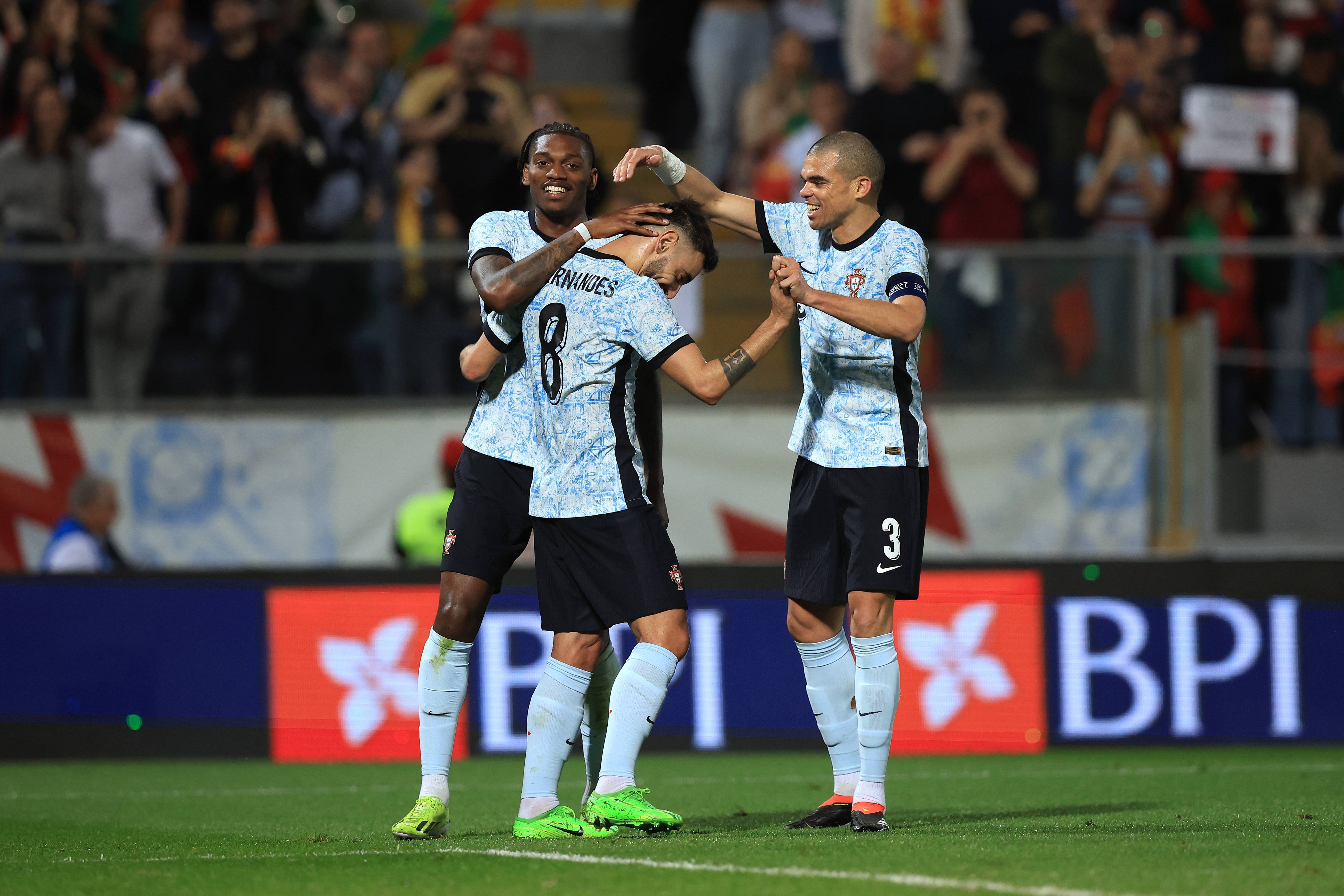 关于瑞典队在欧国联比赛中状态神勇,轻取对手的信息 关于瑞典队在欧国联比赛中状态神勇,轻取对手的信息