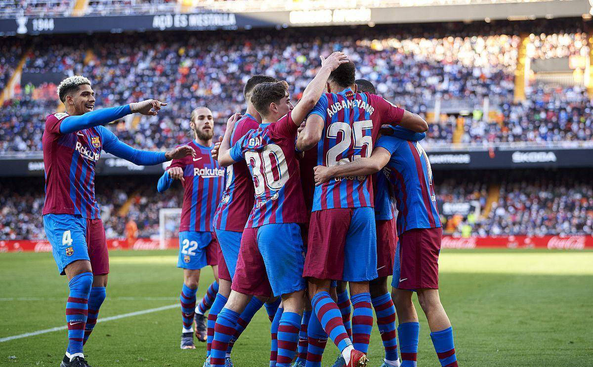 开云体育官网-巴塞罗那门将连续立下关键扑救，状态火热的简单介绍