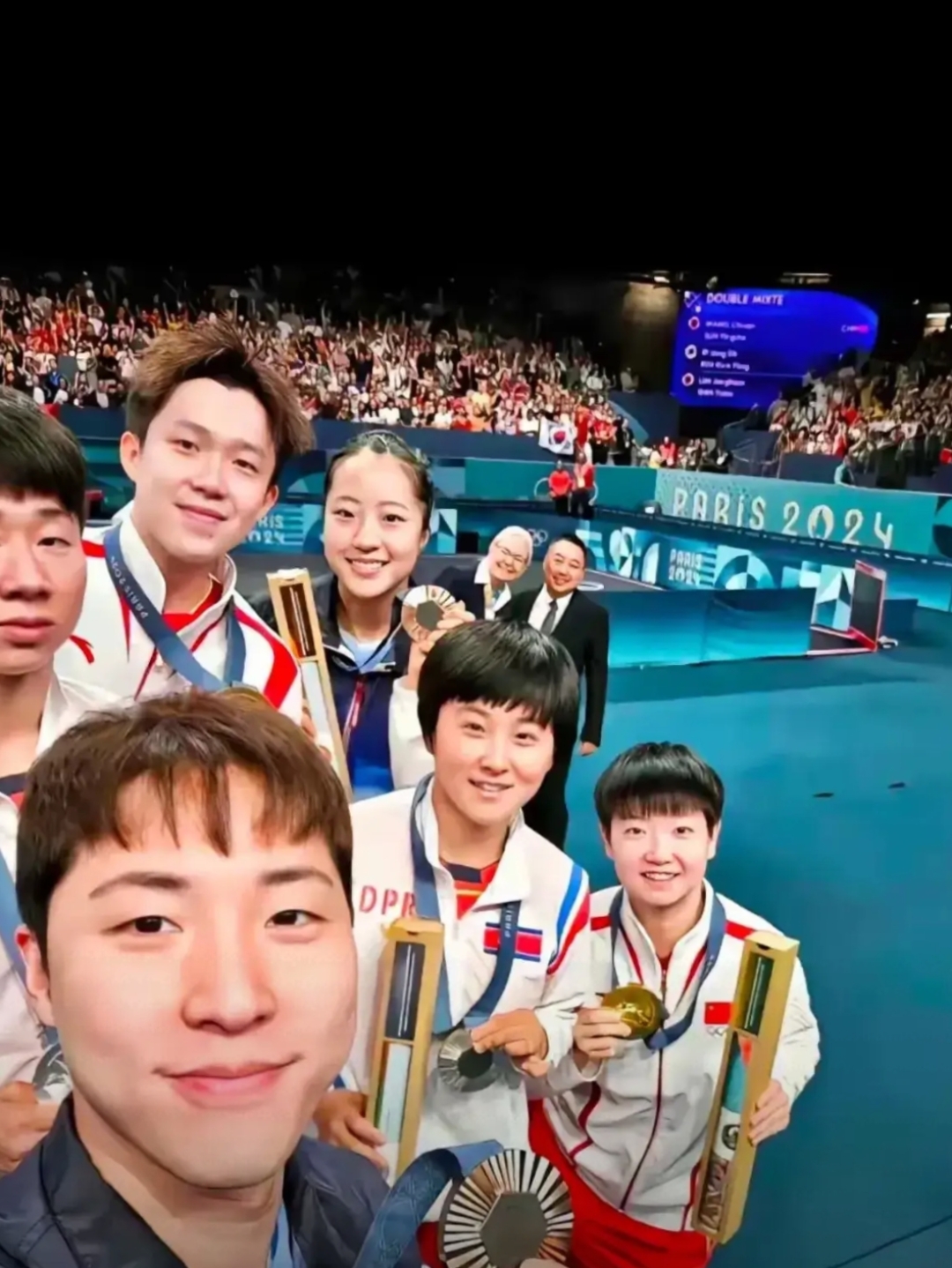 关于冠军队员场上表现力和默契程度令人惊叹的信息 关于冠军队员场上表现力和默契程度令人惊叹的信息