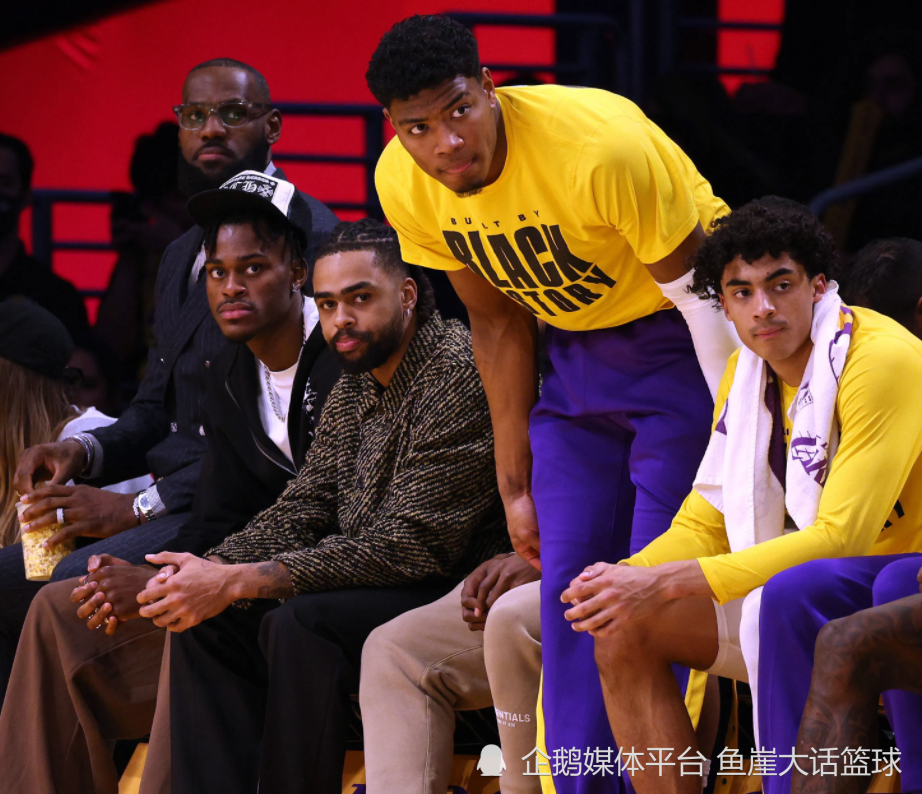 包含意大利联赛球队蓄势待发，望打破连胜纪录的词条