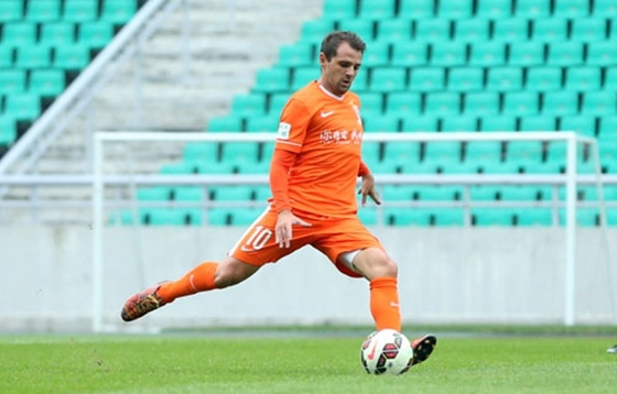 开云体育官方网站-关于塞维利亚逆转击败对手，蒙蒂略神奇绝杀的信息