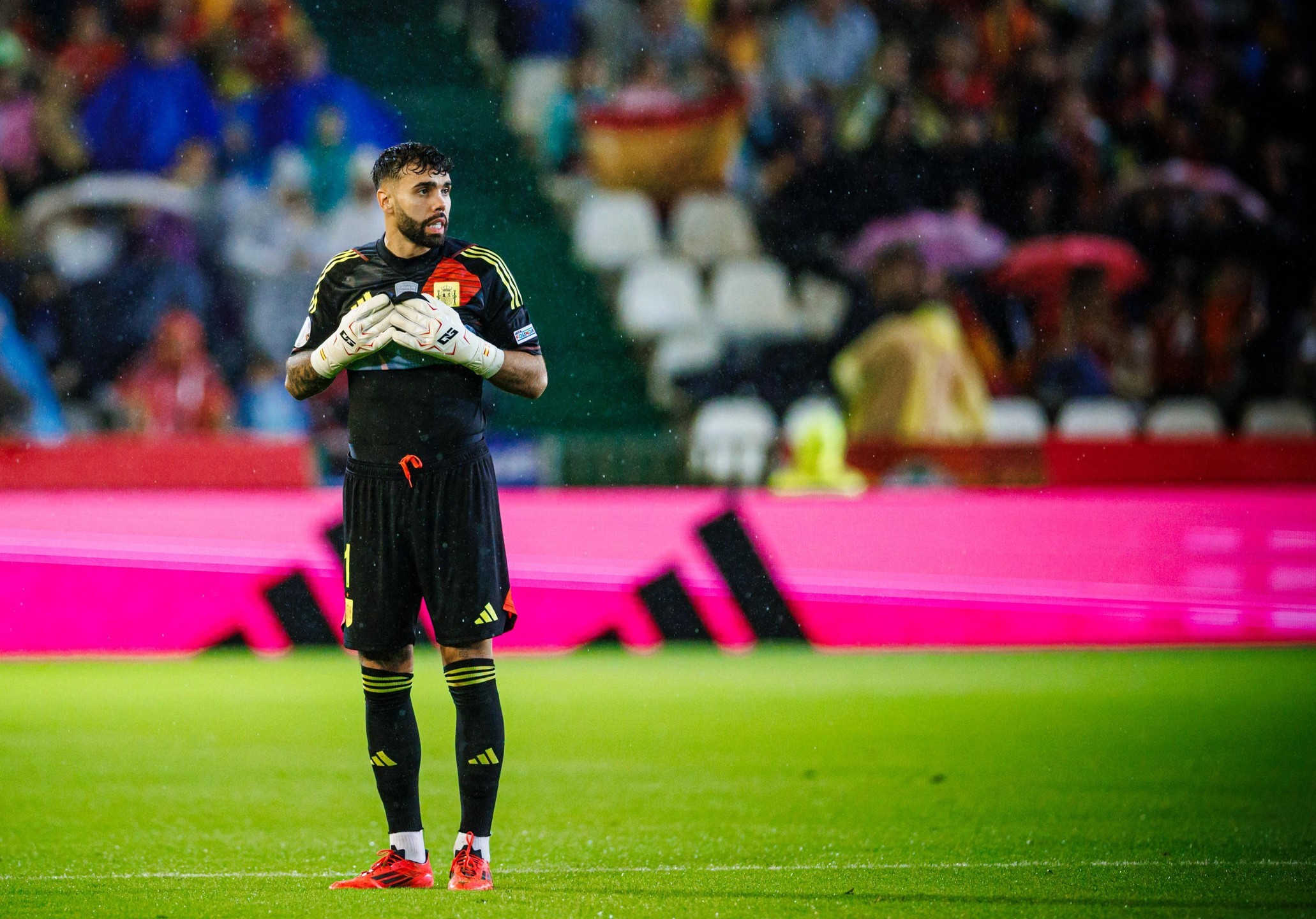 开云体育中国-西班牙队不敌瑞士，遭遇意外失利