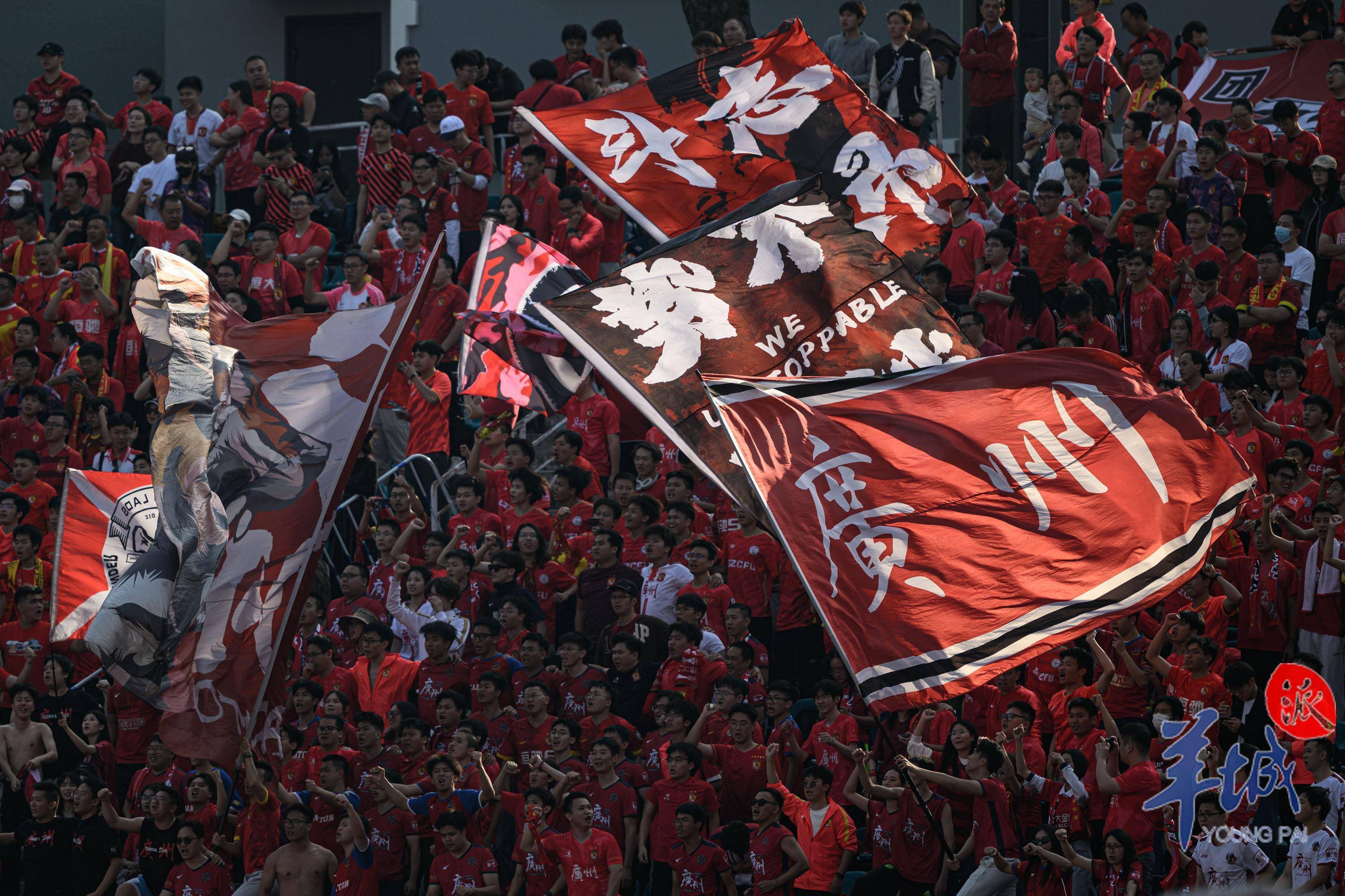 精彩瞬间!球队展现实力与技巧的简单介绍 精彩瞬间!球队展现实力与技巧的简单介绍