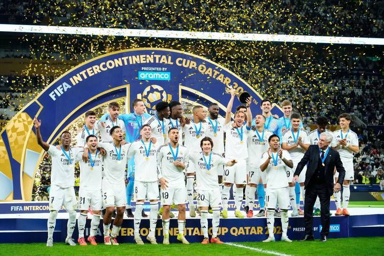 开云体育官网-皇家马德里挂火刑再次铲除皇马夺金无数的简单介绍