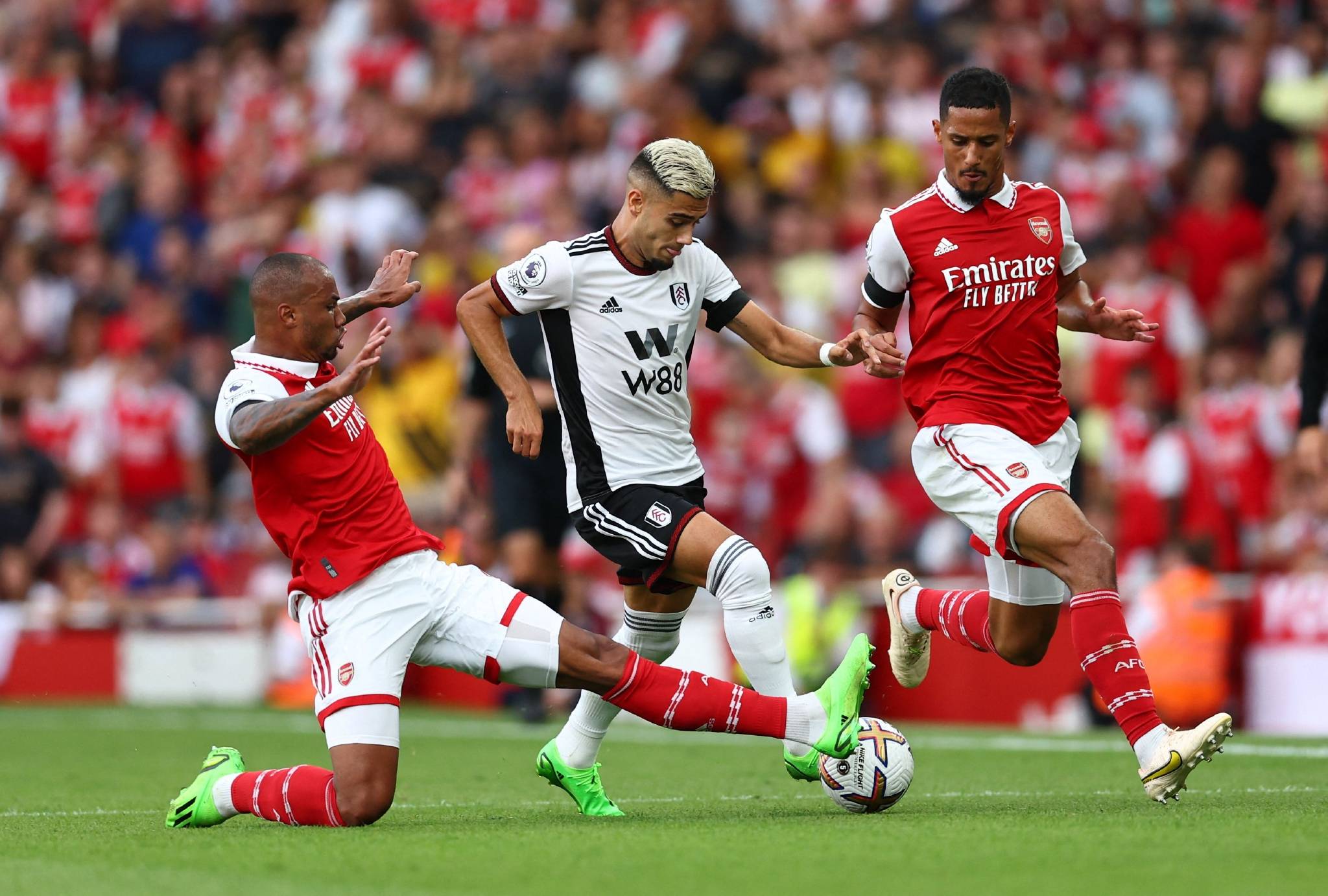 关于水晶宫客场不敌阿森纳,跌至降级区的信息 关于水晶宫客场不敌阿森纳,跌至降级区的信息