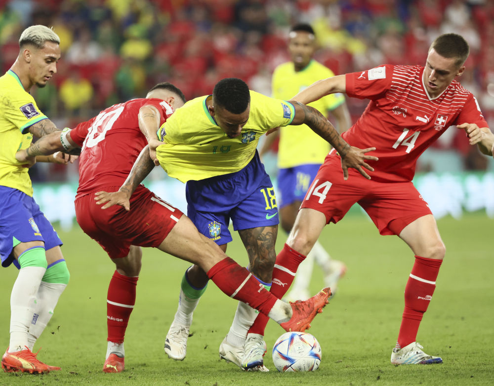 开云体育下载-瑞士队在周末比赛中赢下强敌