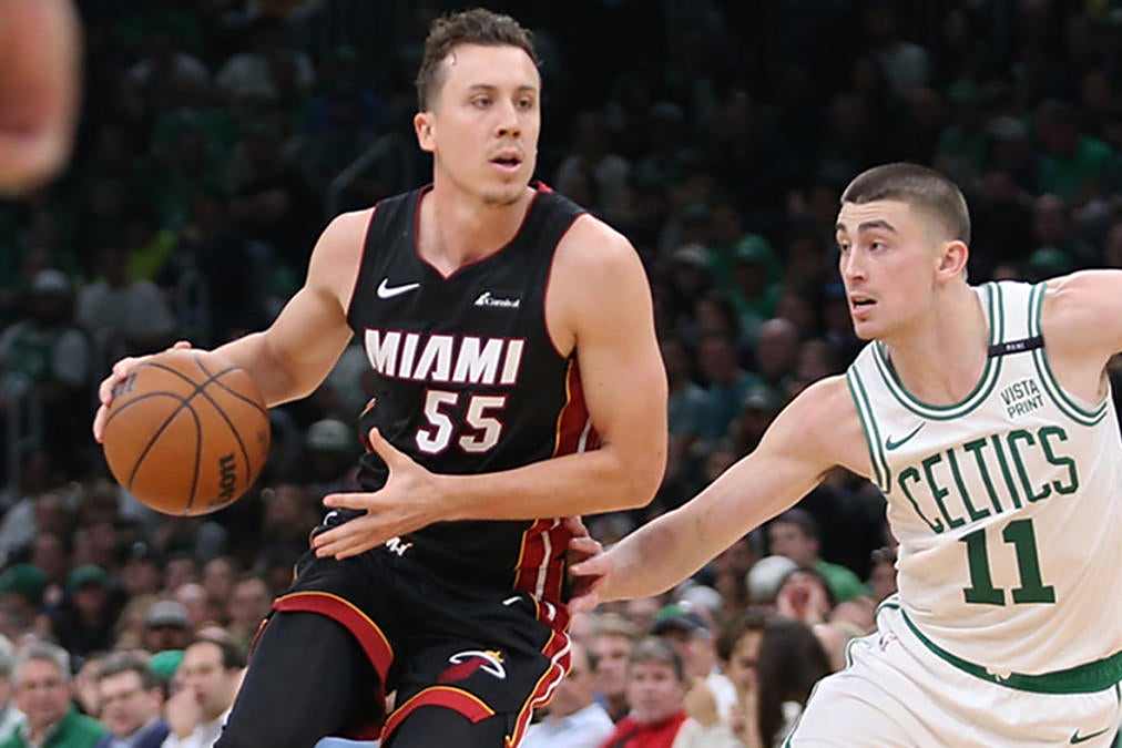 包含最新NBA：阿根廷险胜凯尔特人，赛后采访的词条