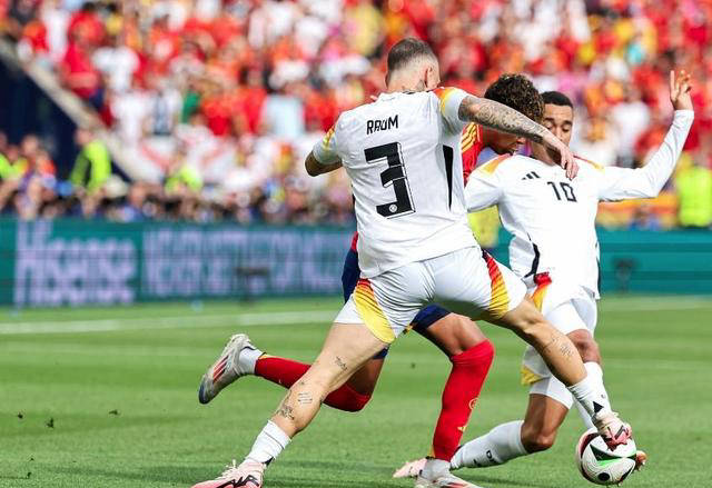 开云体育下载-欧洲杯赛场就位，球队奉献激烈对抗的简单介绍