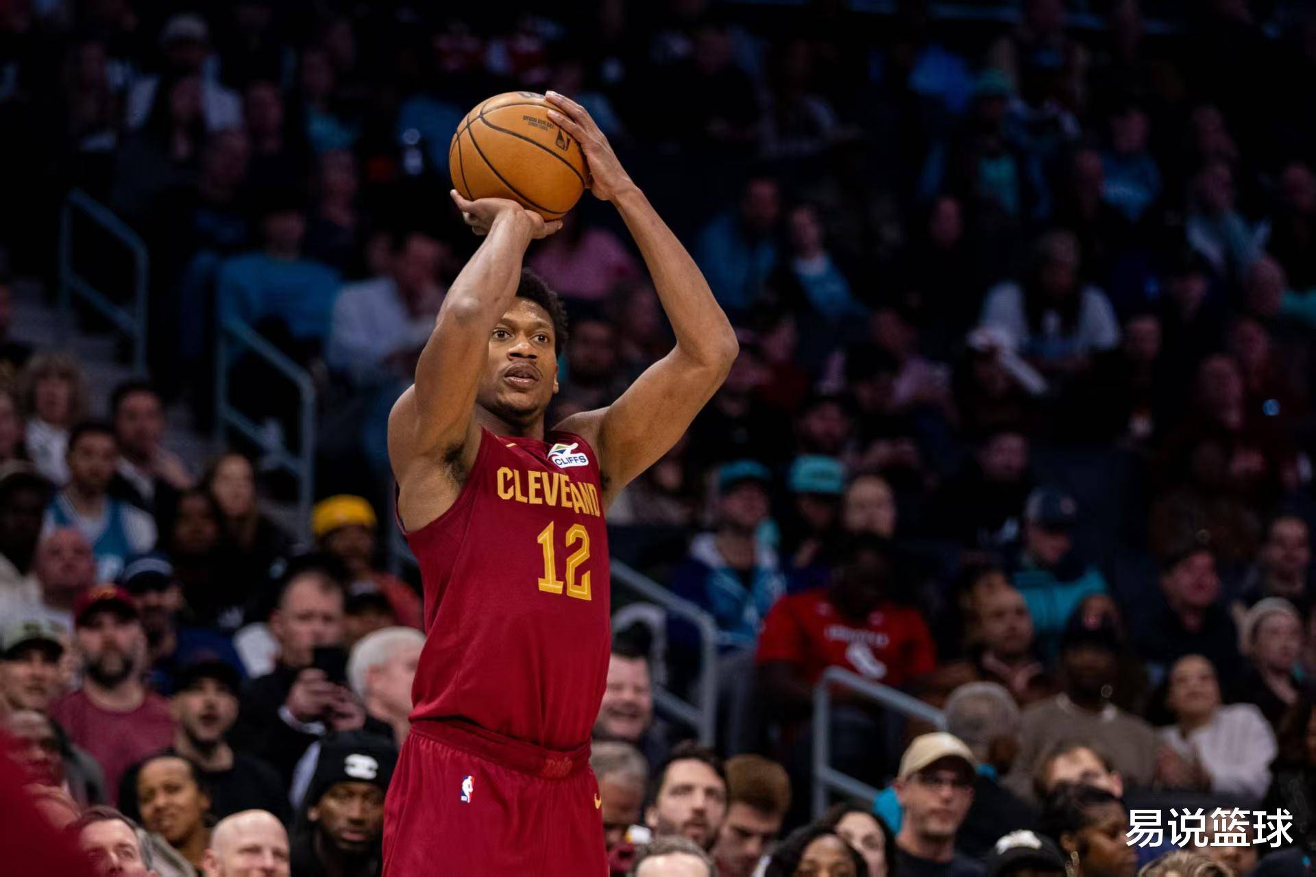 开云体育入口-雄鹿球员表现抢眼，以小胜结束骑士