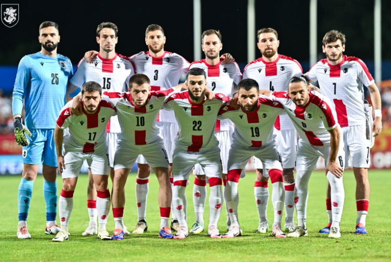 开云体育中国-法国队遭遇西班牙淘汰，中超局势紧张