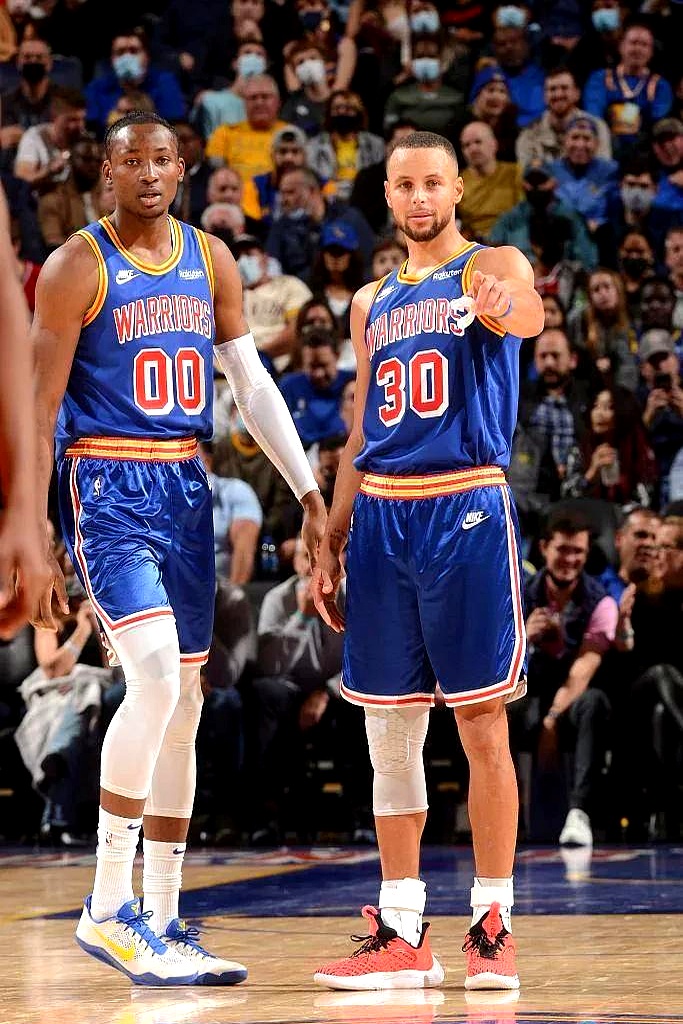 开云体育中国-关于谢周一客场逆袭，取得突出胜利的信息