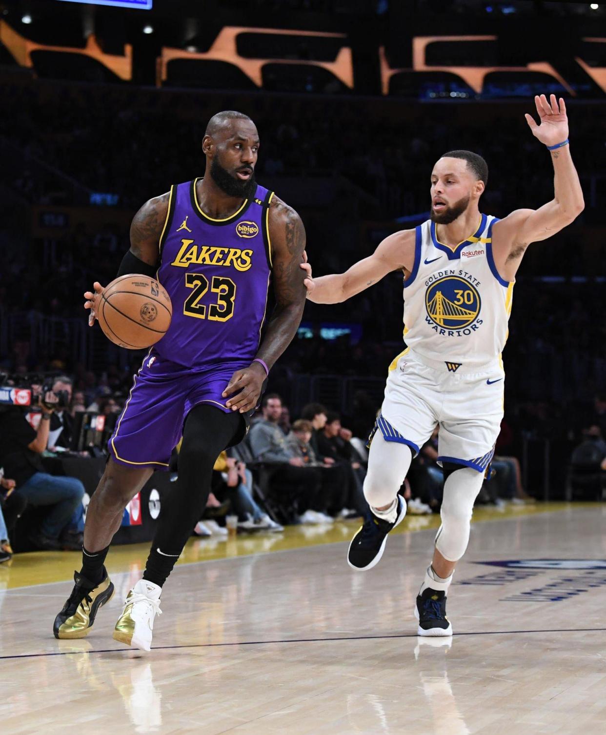 詹姆斯遭遇勇士不敌,西甲局势紧张的简单介绍 詹姆斯遭遇勇士不敌,西甲局势紧张的简单介绍