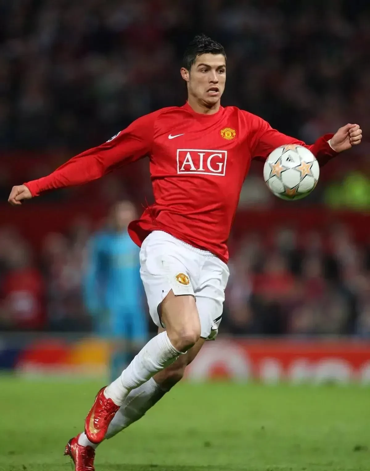 开云下载-国足遭遇C罗不敌，世界杯局势紧张