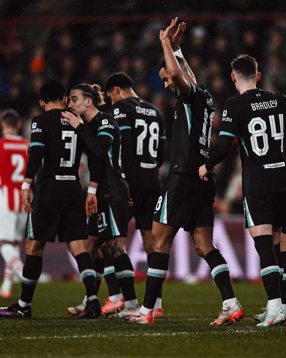 关于利物浦1-0淘汰尤文图斯进决赛后感人庆祝的信息 关于利物浦1-0淘汰尤文图斯进决赛后感人庆祝的信息