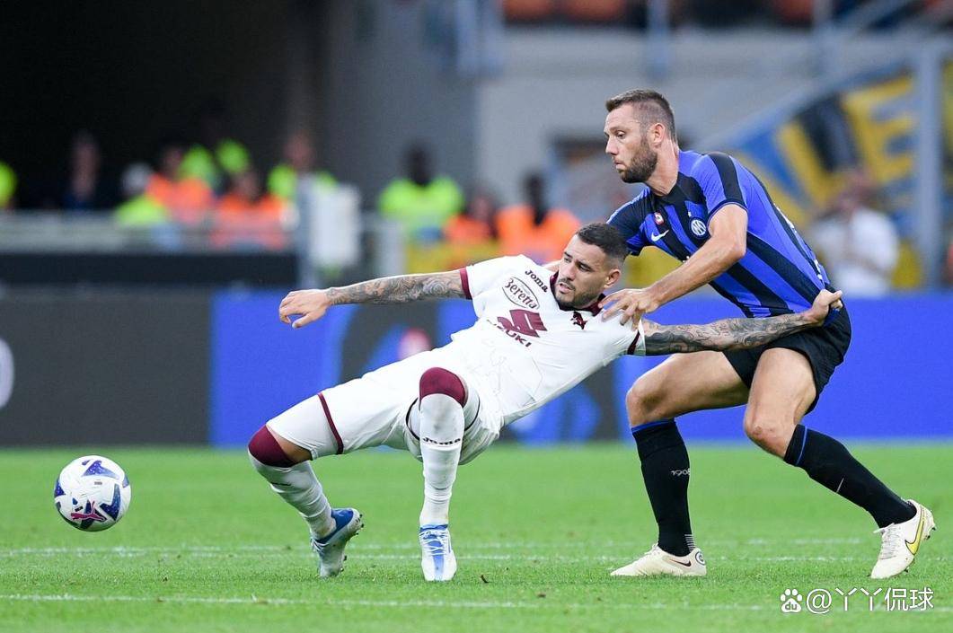 开云体育在线-国际米兰主场战胜都灵，积累胜利