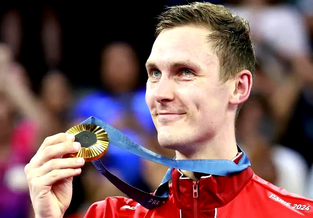 韩国羽毛球队碾压英格兰羽毛球队，安赛龙高光表现的简单介绍