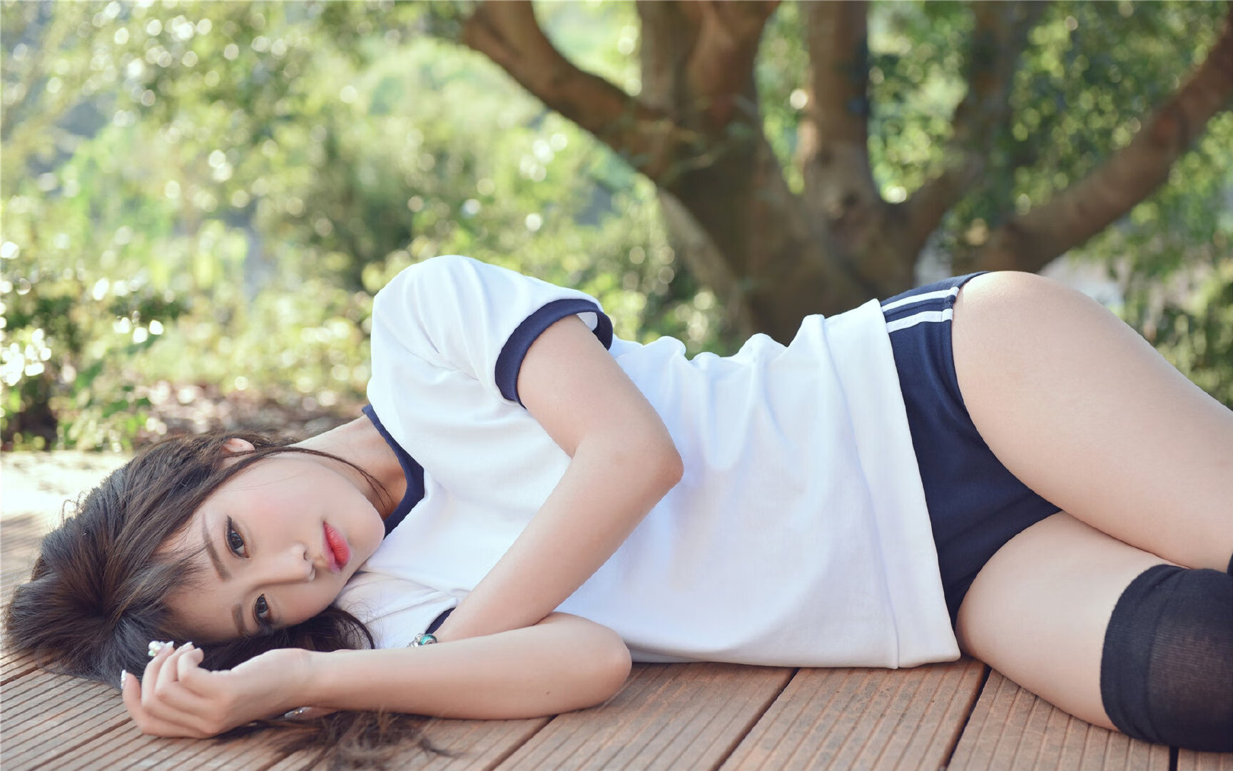 惊天逆转！新疆队最后时刻击败篮网，布克末节狂飙主宰赛场