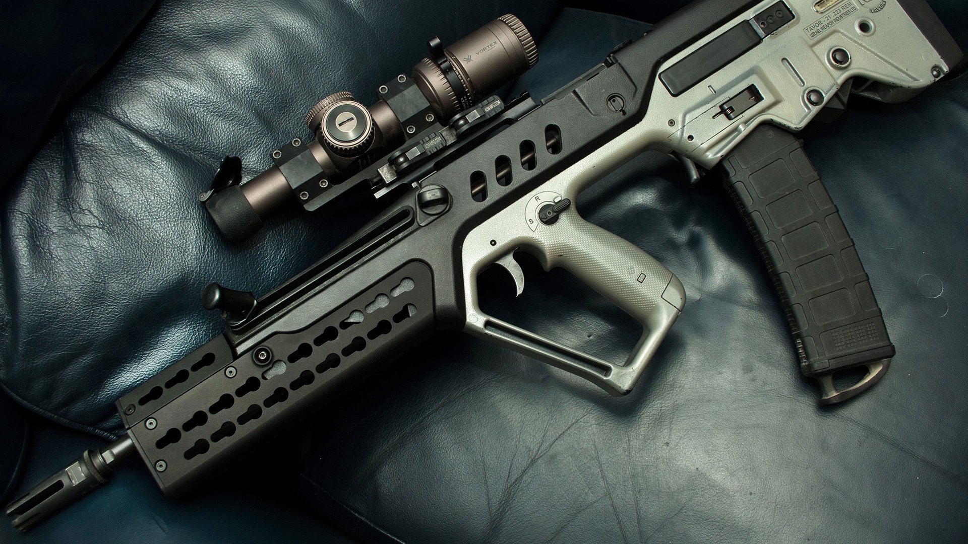 开云体育登录-绝境逆转的双重奏，从篮球场到F1赛道的终极较量