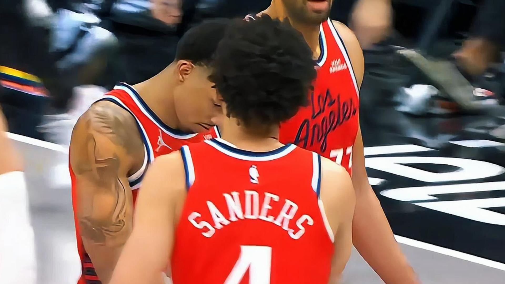 开云体育登录-篮网掀翻北京队，哈登在东决关键战接管比赛